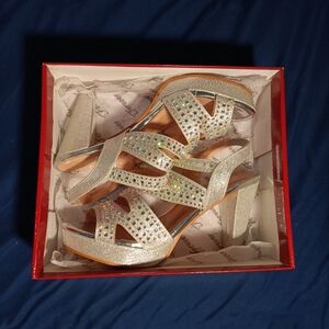 Rhinestones silver wedges 7 ½